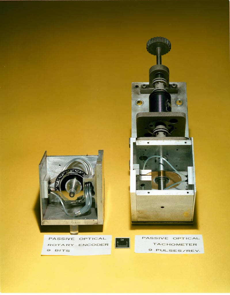 OPTICAL ENCODER AND OPTICAL TACHOMETER - PICRYL Public Domain Search