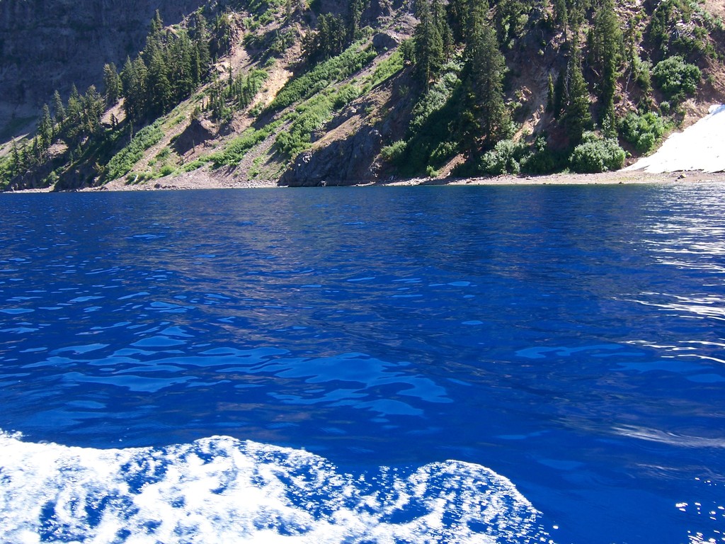 Volcanic Legacy Scenic Byway - Amazing Blue Waters of Crator Lake