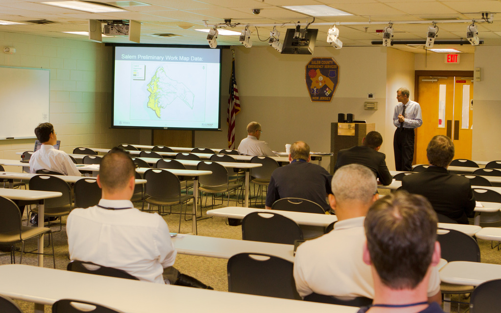 https://cdn10.picryl.com/photo/2014/09/25/woodstown-nj-july-8-2013-salem-county-emergency-management-personnel-attend-6e2d9a-1024.jpg