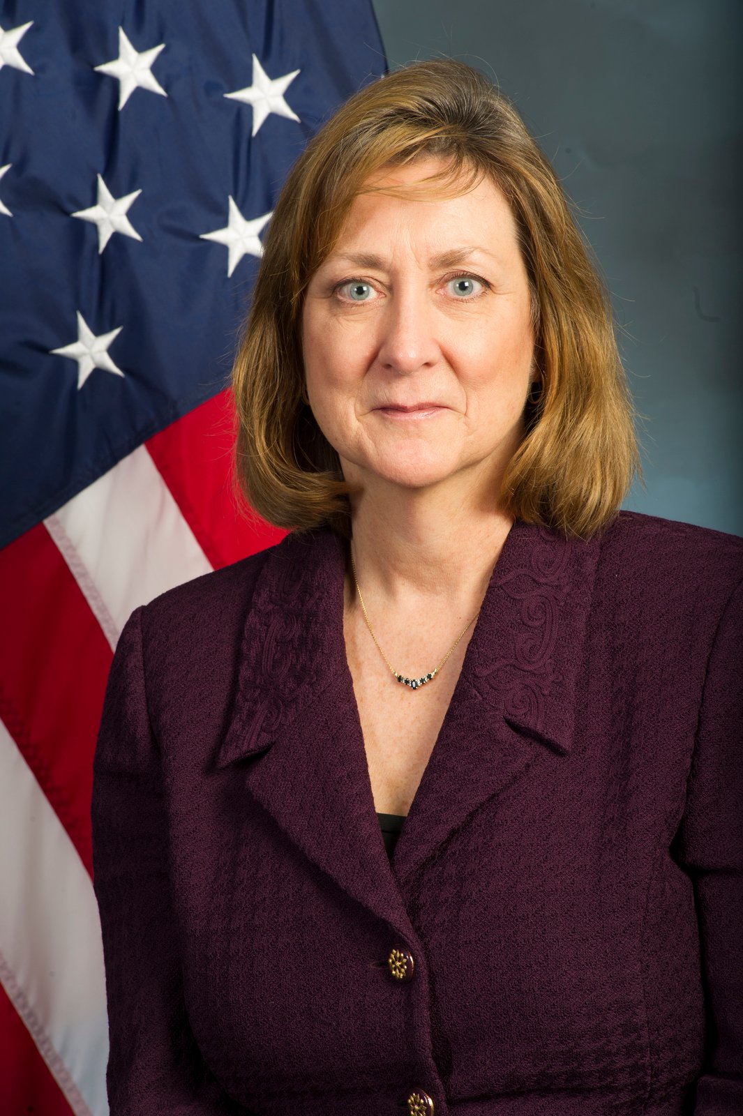 Official portrait of Jane Vincent, HUD Region III (Mid-Atlantic ...